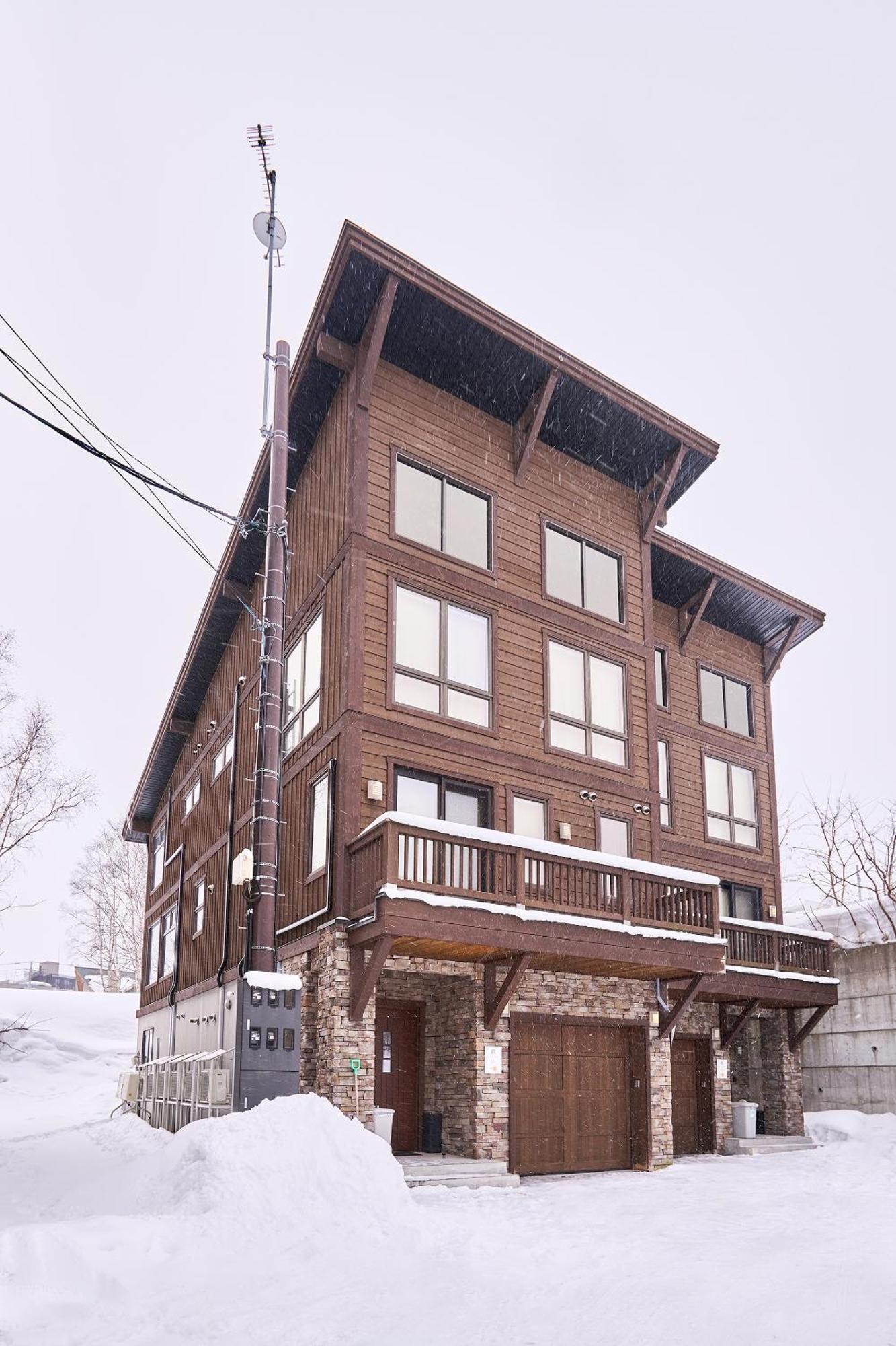 Niseko Central Houses And Apartments Кучан Екстериор снимка
